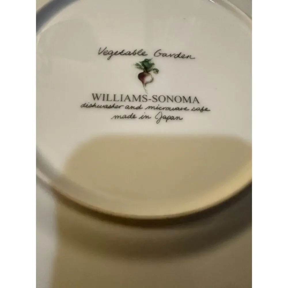 🥬 Williams-Sonoma Vegetable Garden Salad Plates – Set of 4 – 8.25